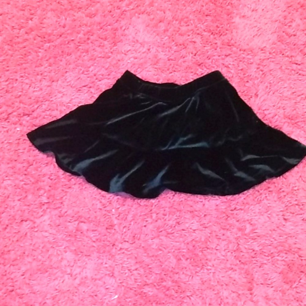 A black skirt